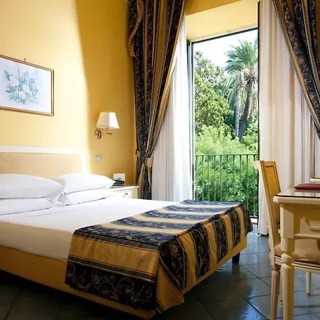 Imperial Tramontano Hotell 4*