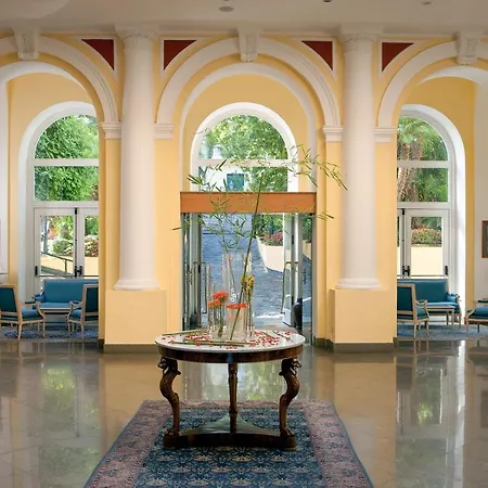 Imperial Tramontano Hotel 4*